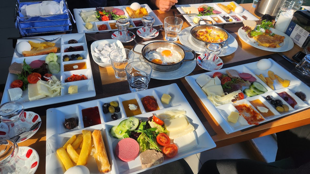 Büyükşehir Gemlik Atatepe Sosyal Tesisi-3